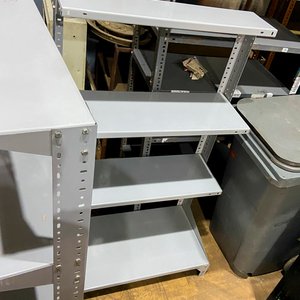 Dos Estanterías Metálicas Tipo Góndola con Cuatro Estantes Cada Una - imagen 6