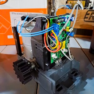 Motor Corredizo PPA DZ Stark 450, con 2 Controles y Imán - imagen 6