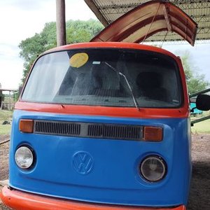 Foodtruck Volkswagen Kombi Azul y Naranja con Caja de Acero Inoxidable - imagen 7