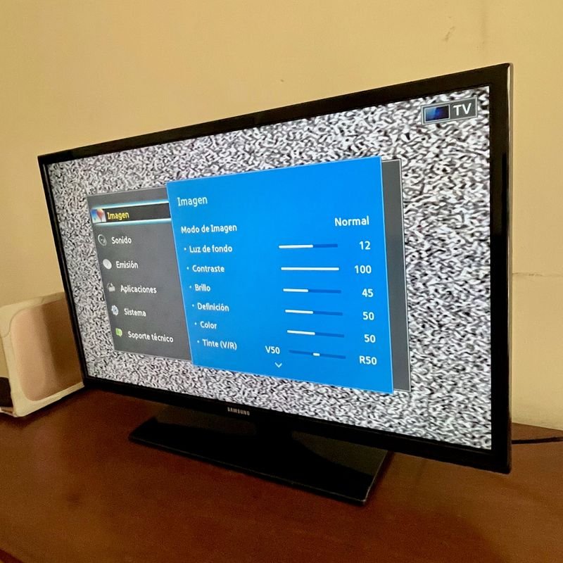 Televisor Samsung 32 Pulgadas HD, Modelo UN32FH4005G