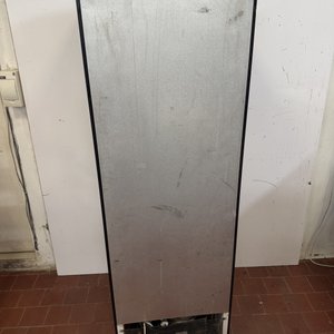 Botellero Refrigerado KUMA Negro 60x60x187cm - imagen 5