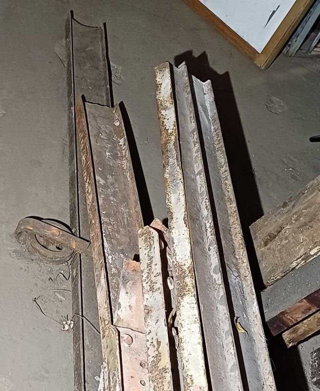 Vigas de hierro para construcción - imagen 5