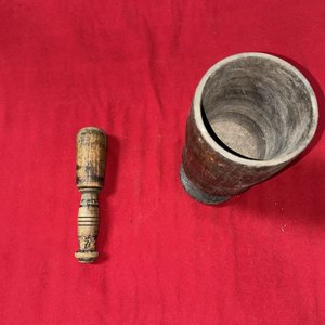 Mortero de Madera con Mazo - imagen 2