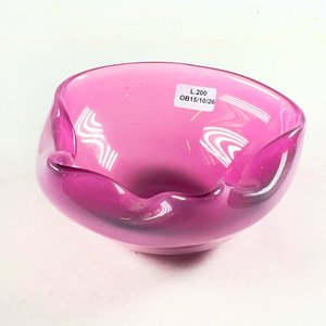 Lote siguiente: Centro de Murano Rosa Intenso - 14.5x15 cm