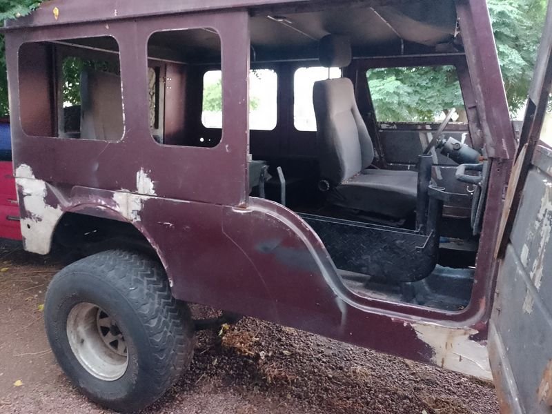 Vehículos usados y accesorios para automóviles - imagen 20