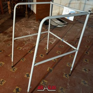 Andador Plegable Metálico para Restaurar - imagen 2