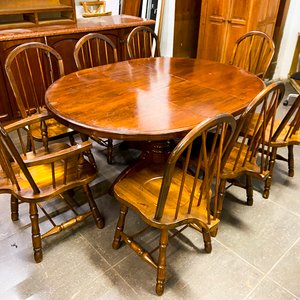 Mesa de Comedor Ovalada de Madera con 6 Sillas Estilo Clásico - imagen 1