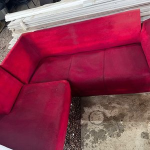 Sillón Modular Rojo con Isla y Almohadones - imagen 2