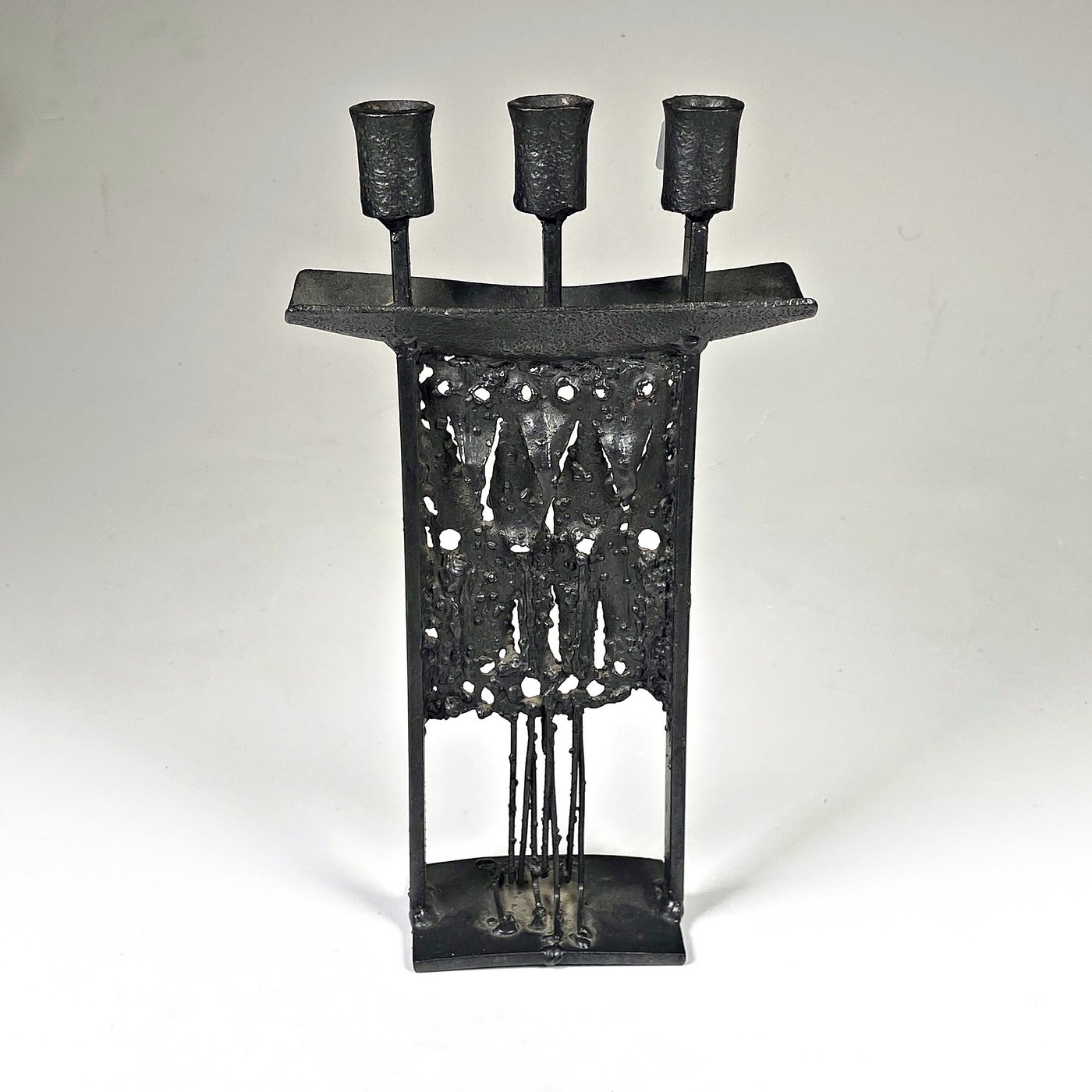 Candelabro de Hierro Forjado Negro para Tres Velas