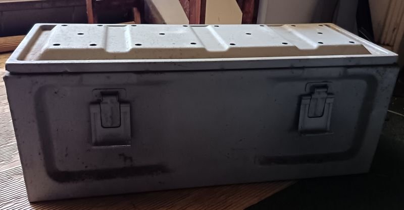 Caja de Munición Militar Vintage - Contenedor de Cohetes USO 2.25 MK2 - imagen 2