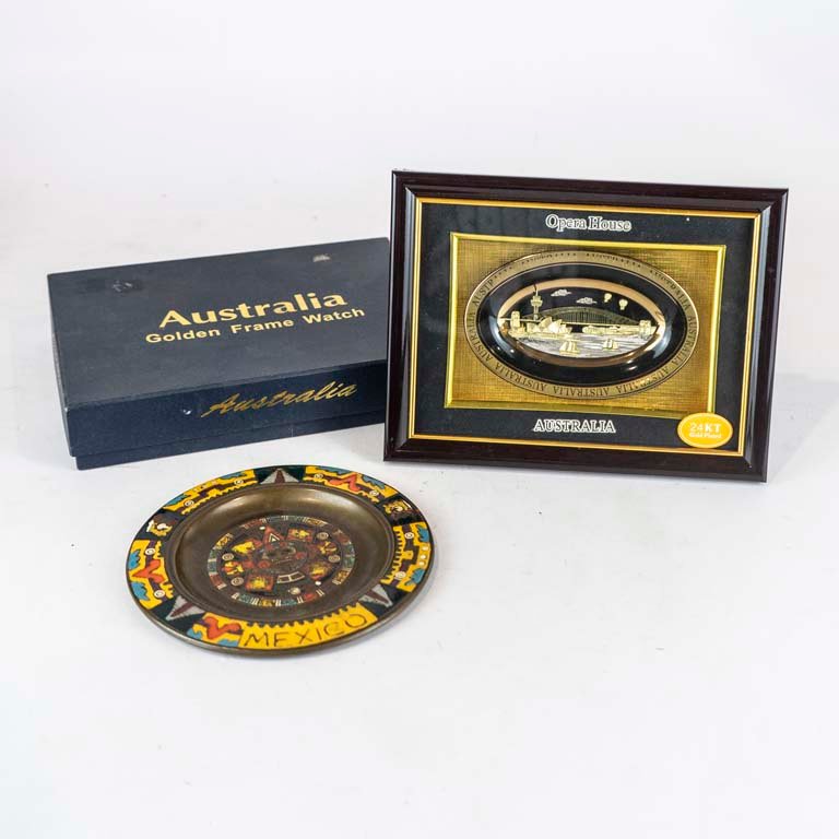 Lote anterior: Cuadrito Australiano con estuche y platito de bronce