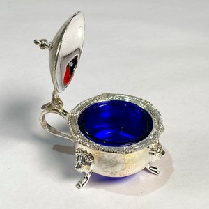 Bandeja con Azucarero y Recipiente de Vidrio Azul y Metal Plateado - imagen 4