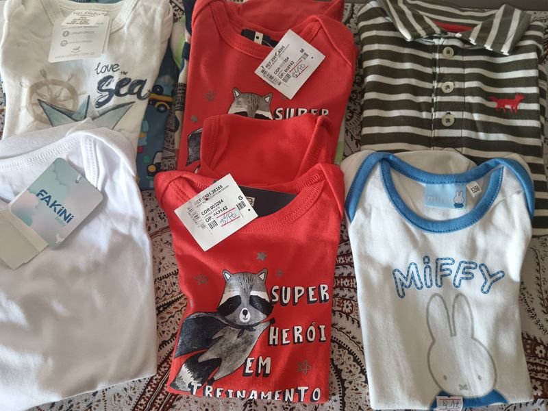 Lote de Ropa para Bebés con Talles Variados - imagen 2
