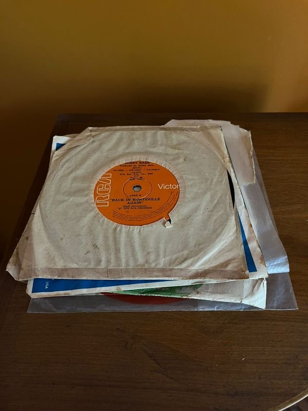 Vinilos y cassettes varios títulos para coleccionistas - imagen 1
