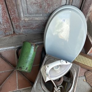 Lote anterior: Lote de Varios Artículos Domésticos Antiguos