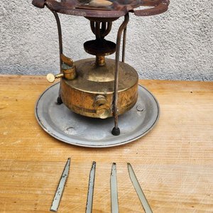 Hornalla Primus Prabha Antigua Completa con Plato Original - imagen 1