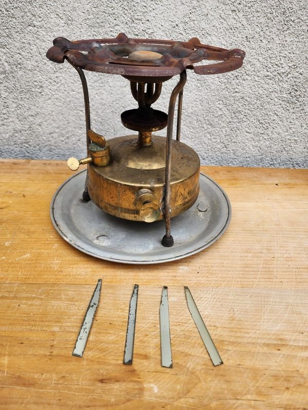 Hornalla Primus Prabha Antigua Completa con Plato Original