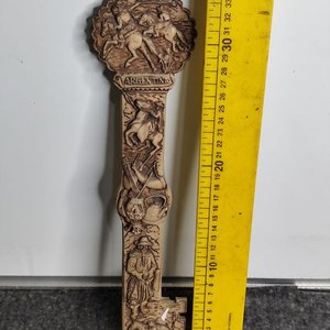 Lote de 3 Piezas Decorativas en Pasta: Llave, Guitarra y Cuchillo Gaucho - imagen 5