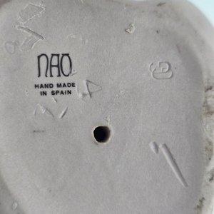 Figura Nao de Porcelana Española: Niña con Cesto y Jarrita - imagen 6