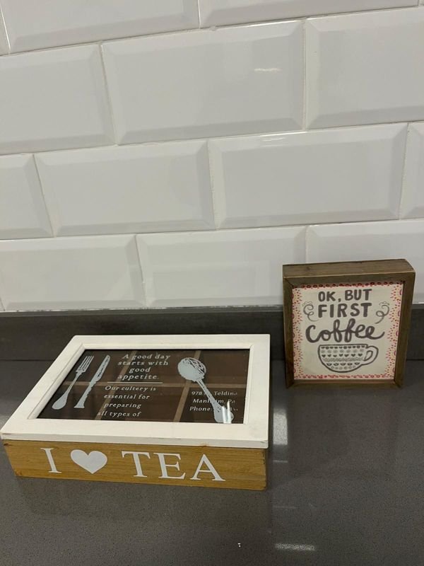 Caja de Té "I Love Tea" y Cuadro "But First Coffee"