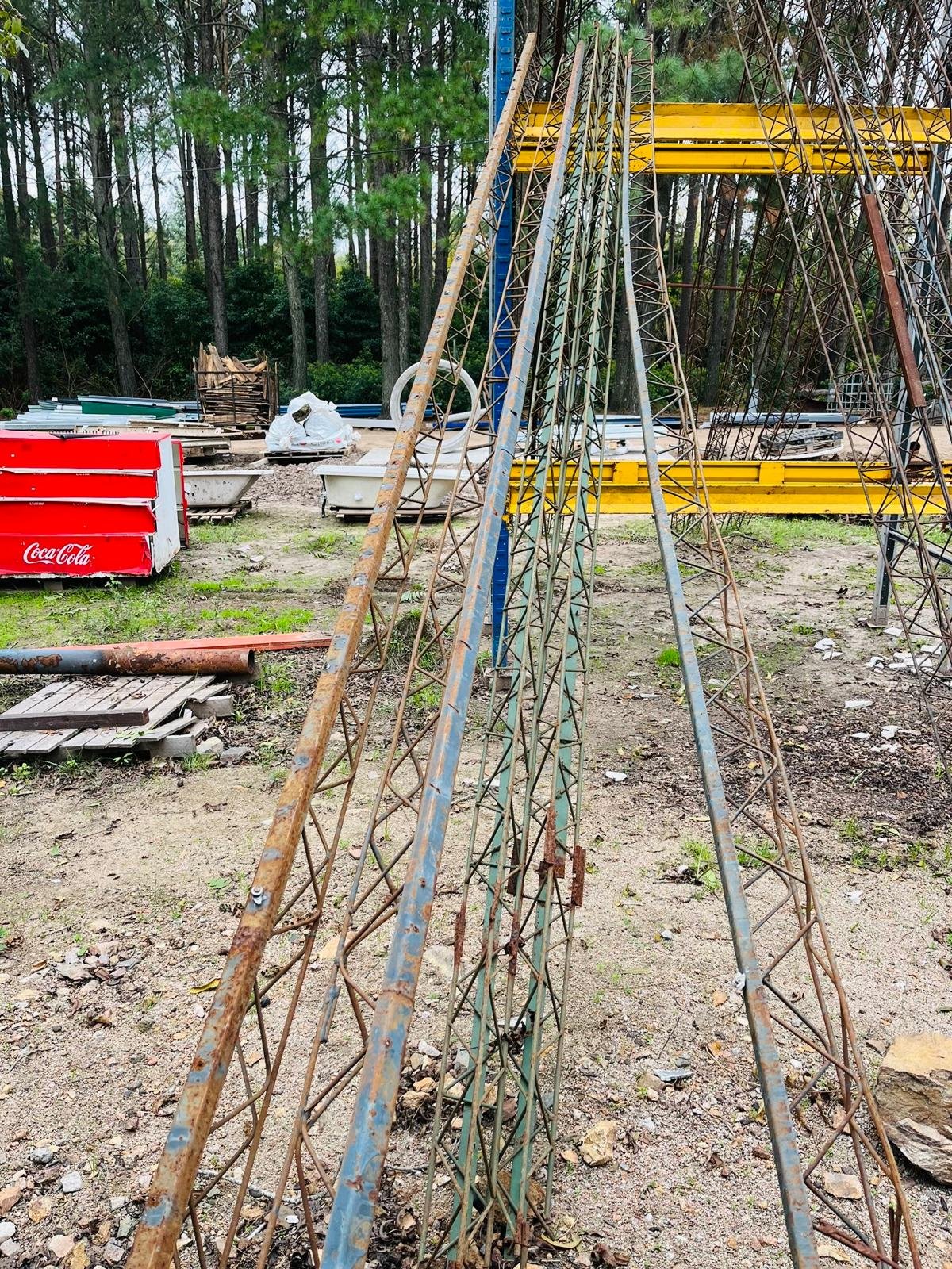 Lote de 5 Cerchas Metálicas para Construcción
