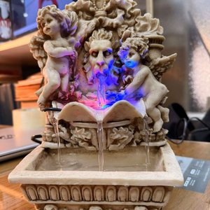 Lote anterior: Fuente Ornamental de Sobremesa con Figuras y Luces LED