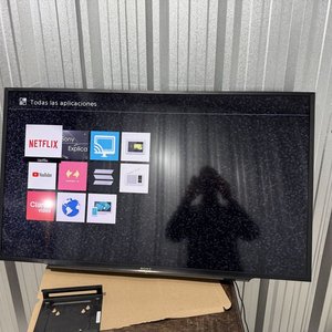 Smart TV Sony 110x63cm con Soporte y Control Remoto - imagen 4