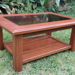 Mesa Ratona Rectangular de Madera con Tapa de Vidrio - imagen 2