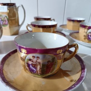 Juego de té antiguo de porcelana con escena mitológica - imagen 3