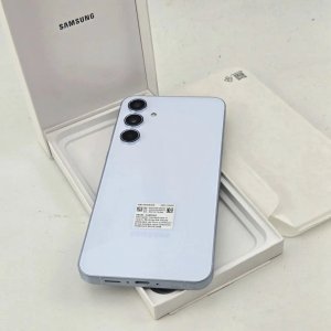 Samsung Galaxy A55 5G DS 256GB Azul Claro - imagen 4