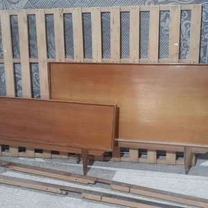 Lote siguiente: Cama Estilo Americano de Madera con Colchón