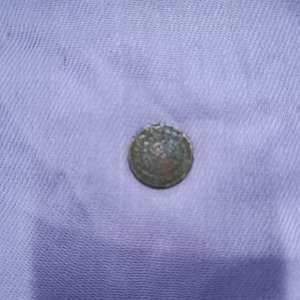 Lote de 3 Monedas Antiguas: Uruguaya 1916, Argentina y Europea Desgastada - imagen 2