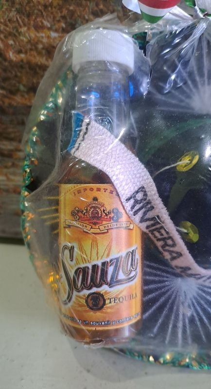 Item 853858 - Image 1