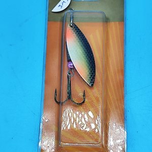 Señuelo Cucharilla Metálico Ondulante 8g con Acabado Escamado y Anzuelo Triple - imagen 2