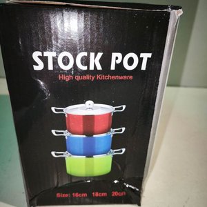 Juego de 3 Ollas Stock Pot de Colores con Tapas de Acero Inoxidable - imagen 2