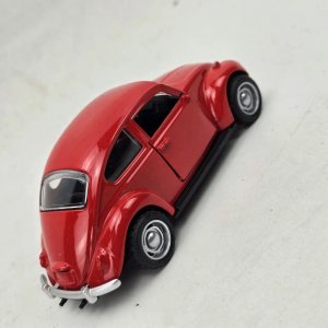 Auto a Escala Metálico Volkswagen Escarabajo Rojo - imagen 3