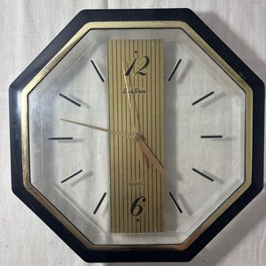 Reloj Octogonal "Sun Shine" con Control Remoto JVC y Cargador USB Múltiple - imagen 4