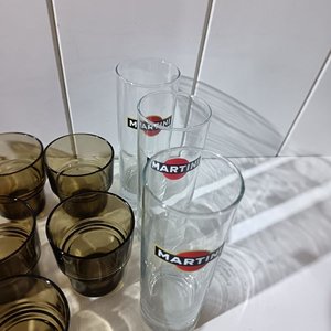 Lote de 14 Vasos Martini y Marrones - imagen 3