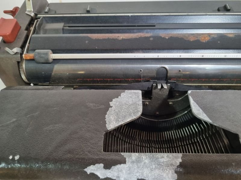 Maquina De Escribir Funcionando Bien - Typewriter en Buen Estado - imagen 4