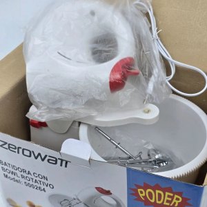 Batidora Zerowatt con Bowl Rotativo Modelo 500264 Nueva - imagen 3