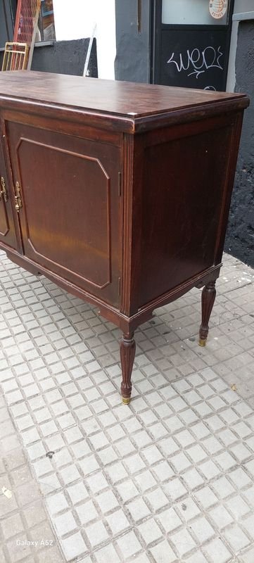 Mueble de madera en buen estado - imagen 3