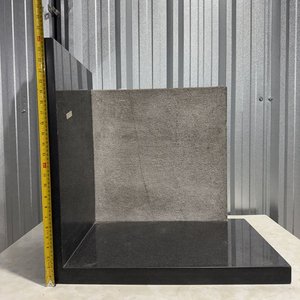 Mesitas de Apoyo Esquinero en L de Granito Negro y Cemento - imagen 5