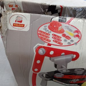 Dos piezas: futbolito de mesa y juego de herramientas para niño. - imagen 6