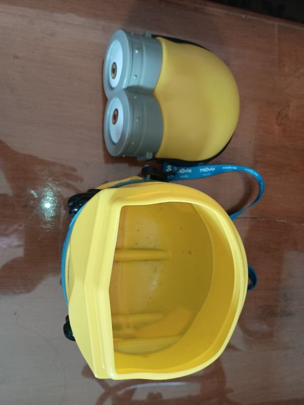 Juguetes Minions con diseño divertido - imagen 2