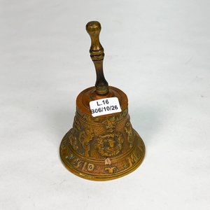 Campanilla Antigua de Bronce y Cobre Labrado con Badajo - imagen 3