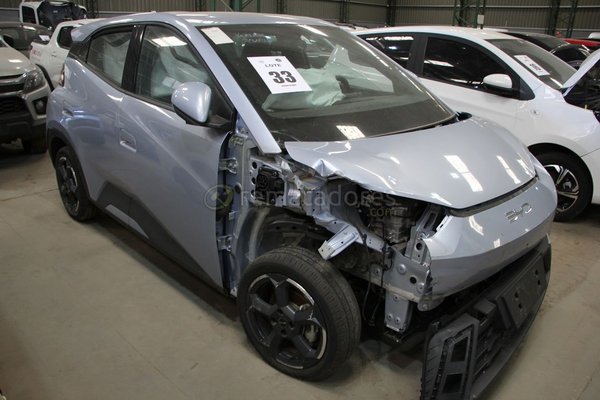 Auto Eléctrico BYD Dolphin Gris Plata - Lote 33 - imagen 1