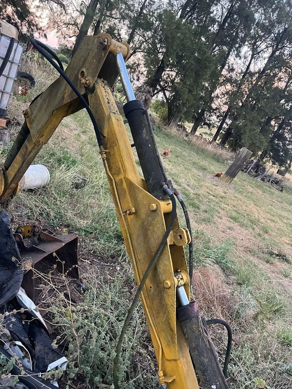 Retro tractor para 3 puntos con tachos - imagen 7