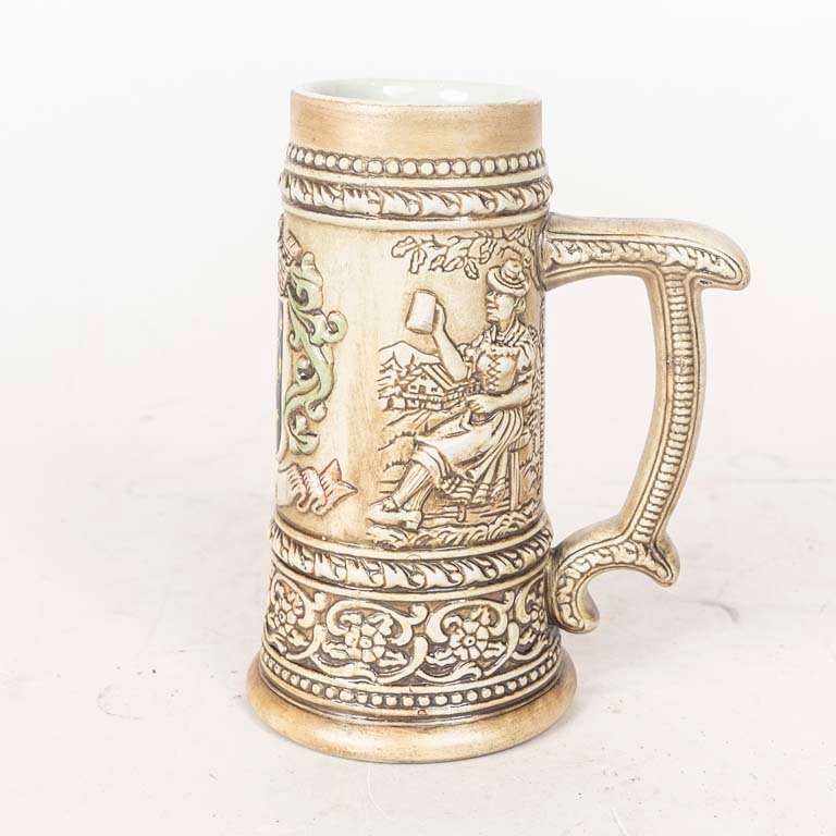 Jarra de Cerveza de Porcelana Antigua con Escudo de Heidelberg