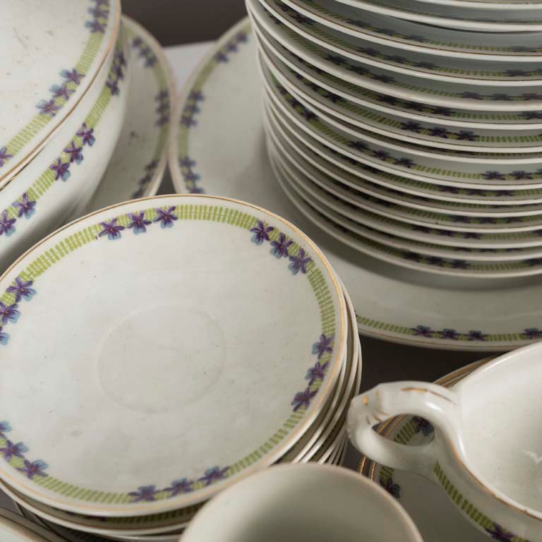 Item 2098870 - Image 1