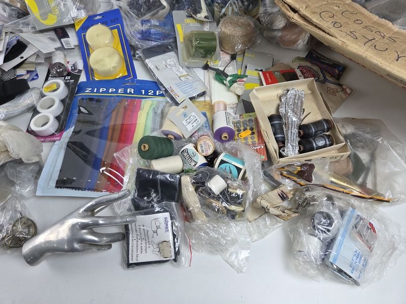 Accesorios de costura y manualidades - imagen 2